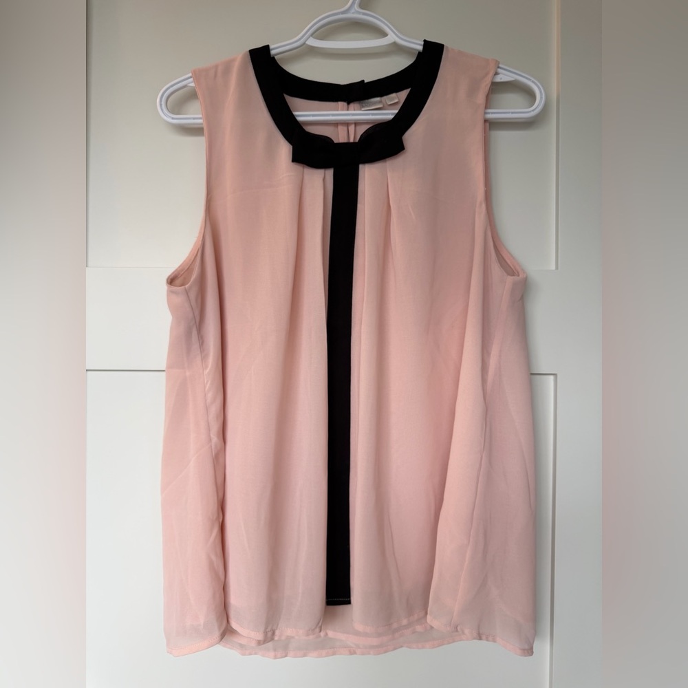 Sleeveless Blouse with Bow Detail